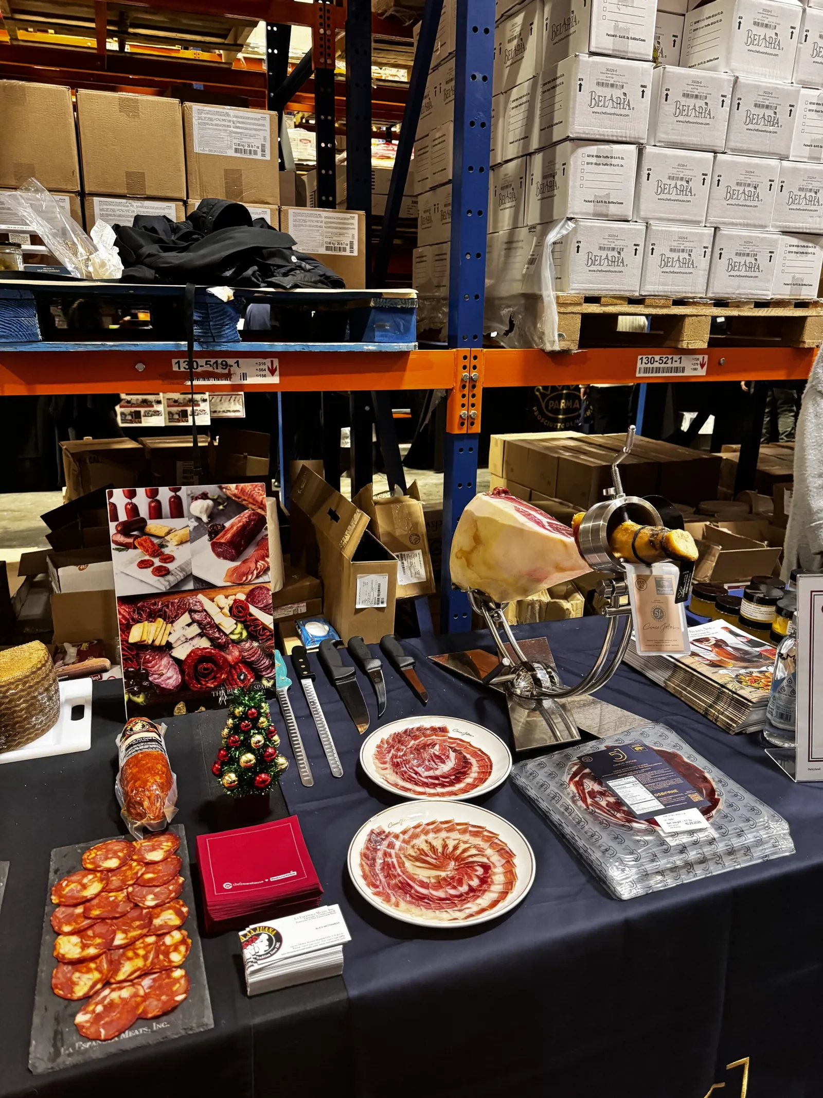 Servicio de corte de jamón en evento
