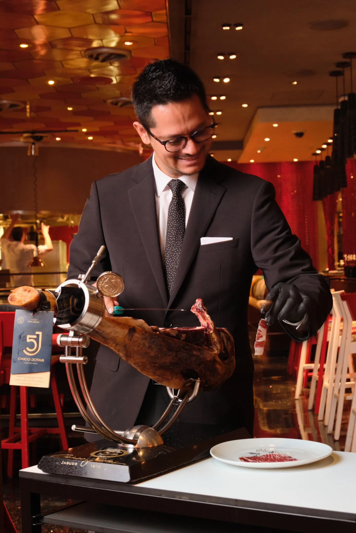 Emplatado de jamón ibérico al corte